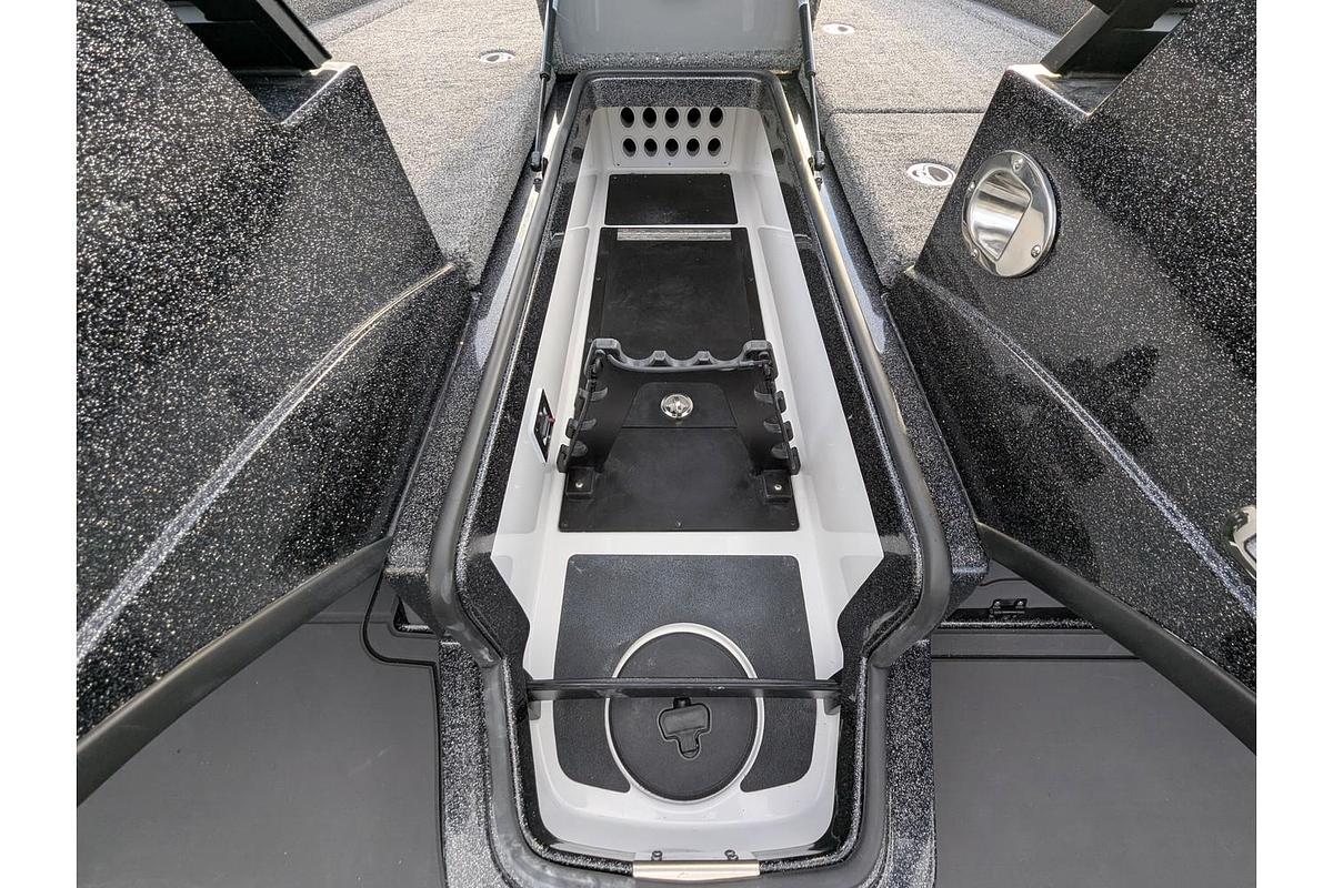 2026 Caymas Boats DV19