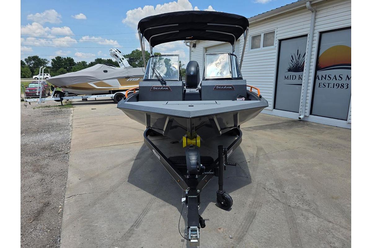 2027 SeaArk Procat 200