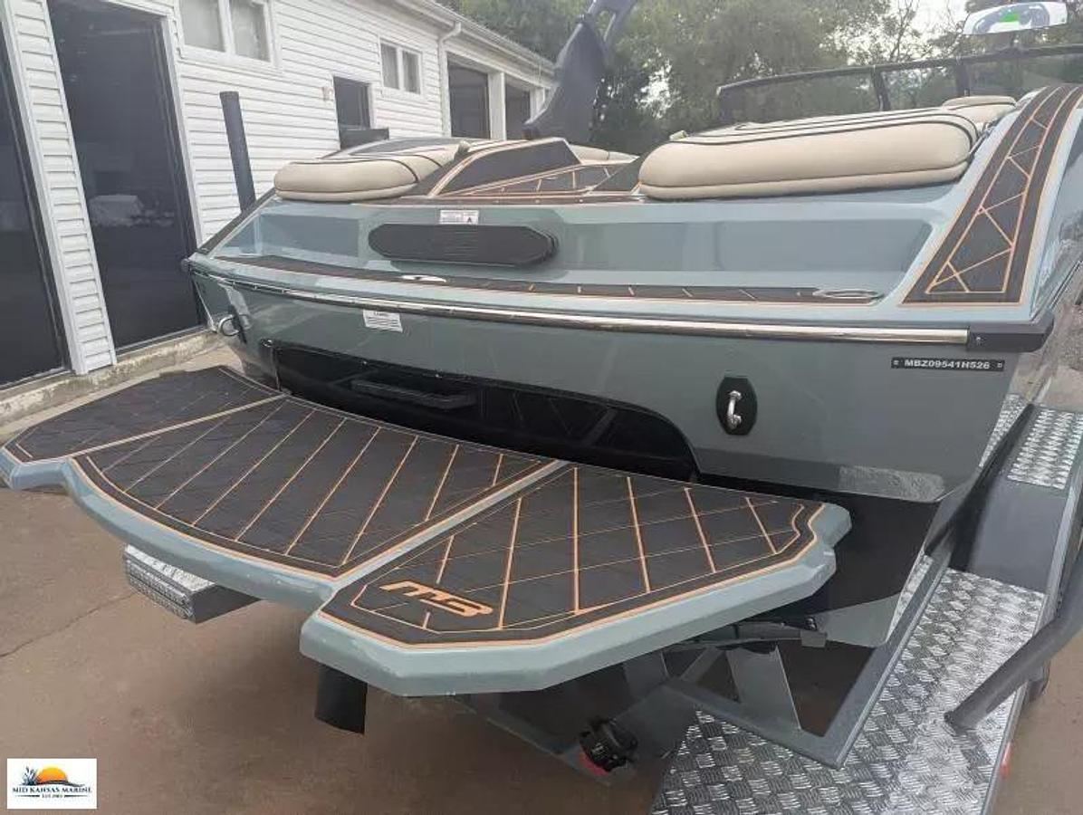2026 MB Sports B52 23 Alpha