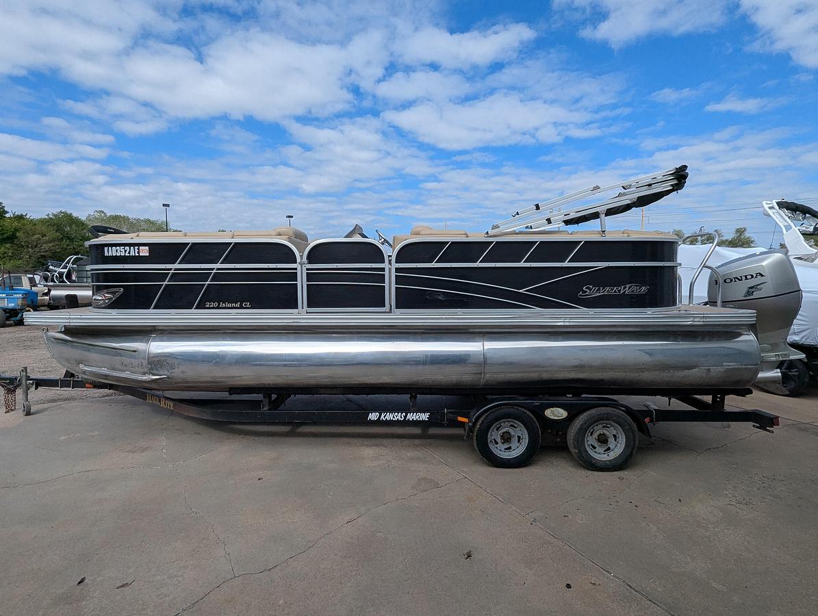 Used 2013 Silverwave 220 Island CL