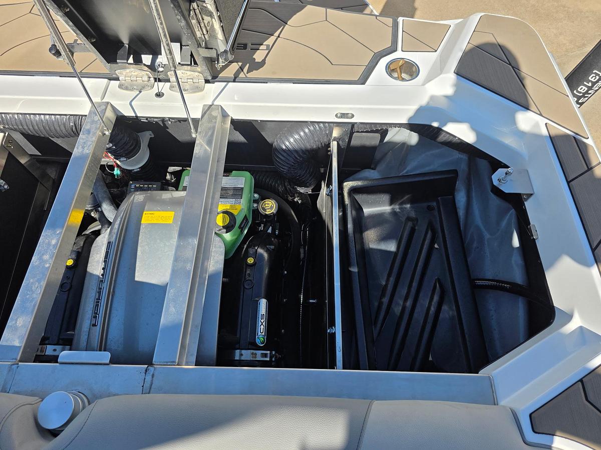 Used 2022 Centurion RI 230