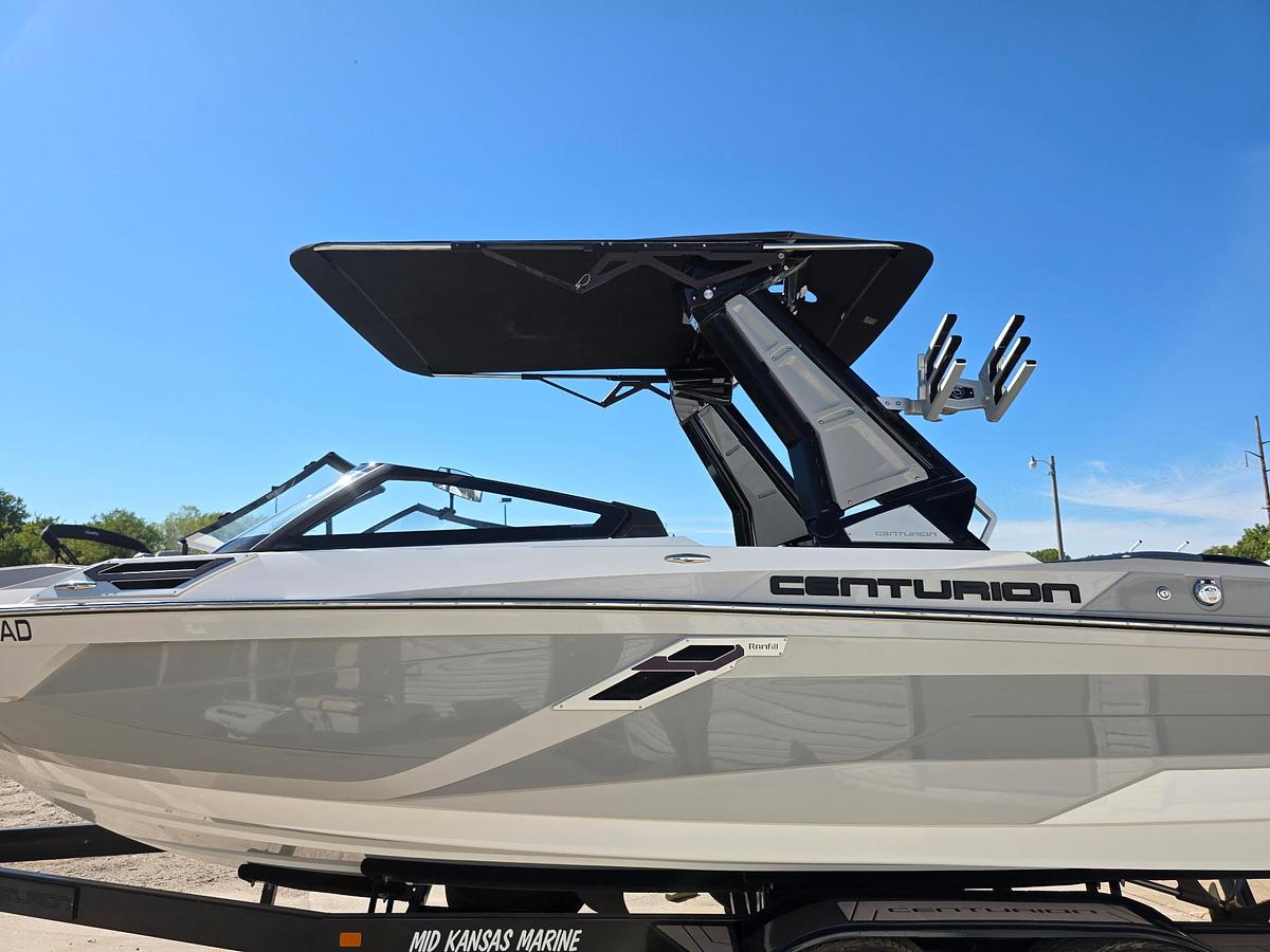Used 2022 Centurion RI 230