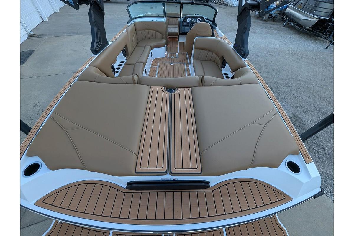 Used 2026 MB Sports B52 23 Classic