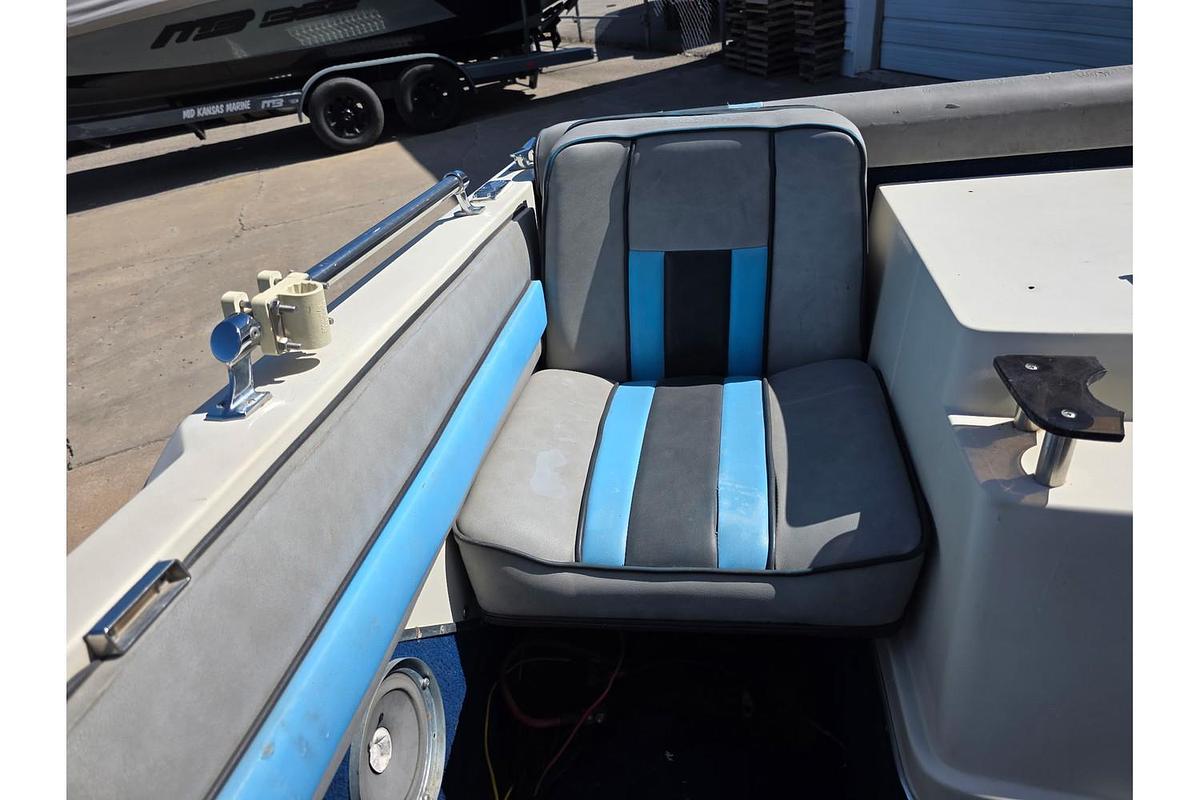 Used 1987 Wellcraft 180 Classic