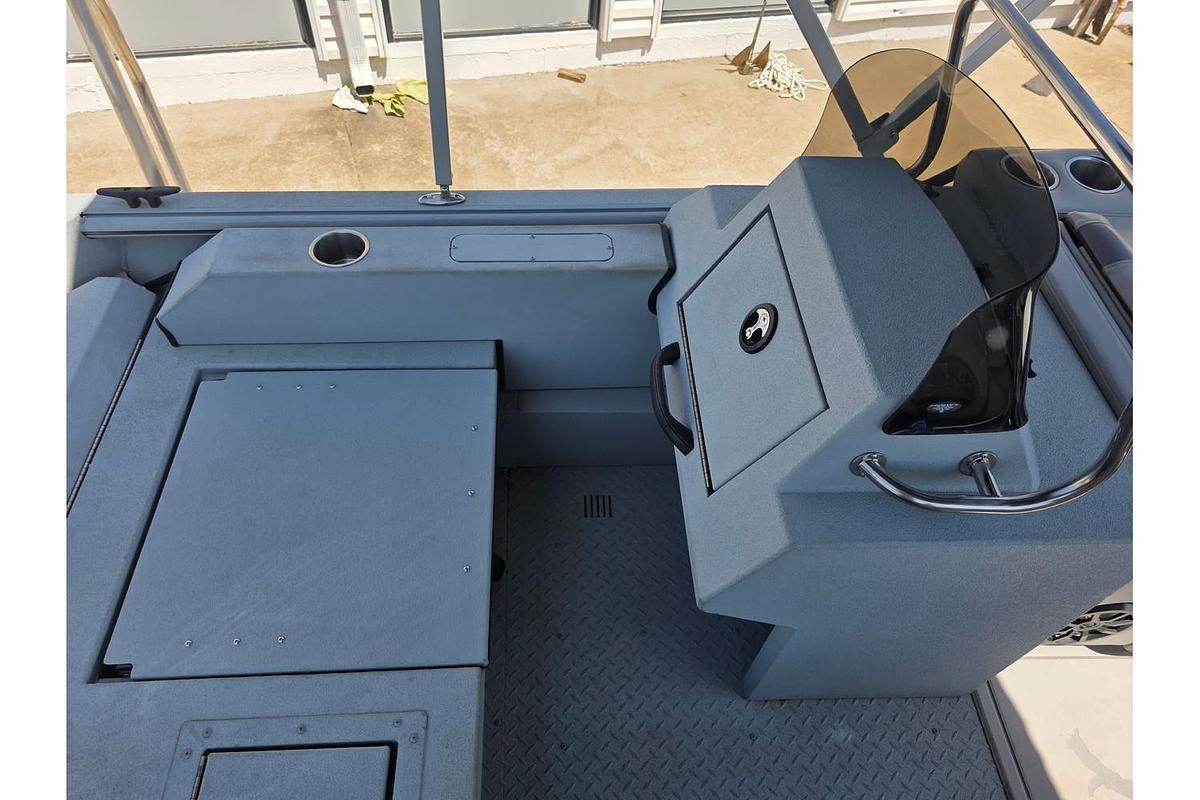 Used 2022 SeaArk Easy 200