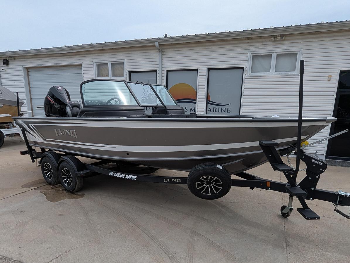 2027 Lund 2075 Impact XS Sport