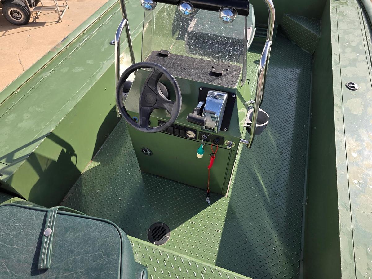 Used 2003 Lowe Roughneck