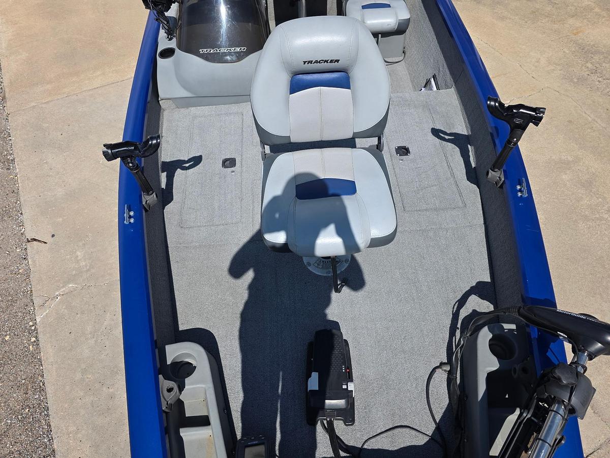 Used 2011 Tracker Pro Crappie 175