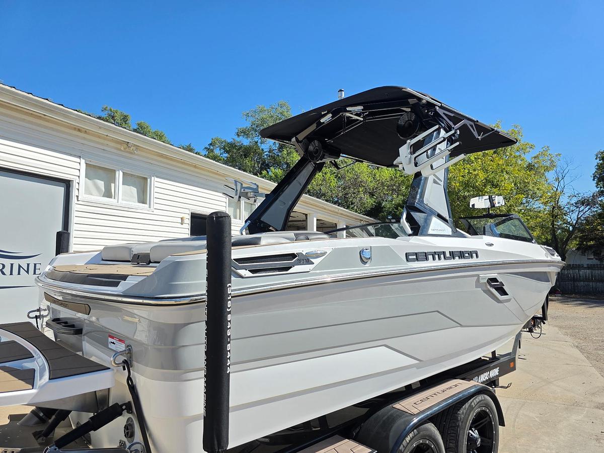 Used 2022 Centurion RI 230