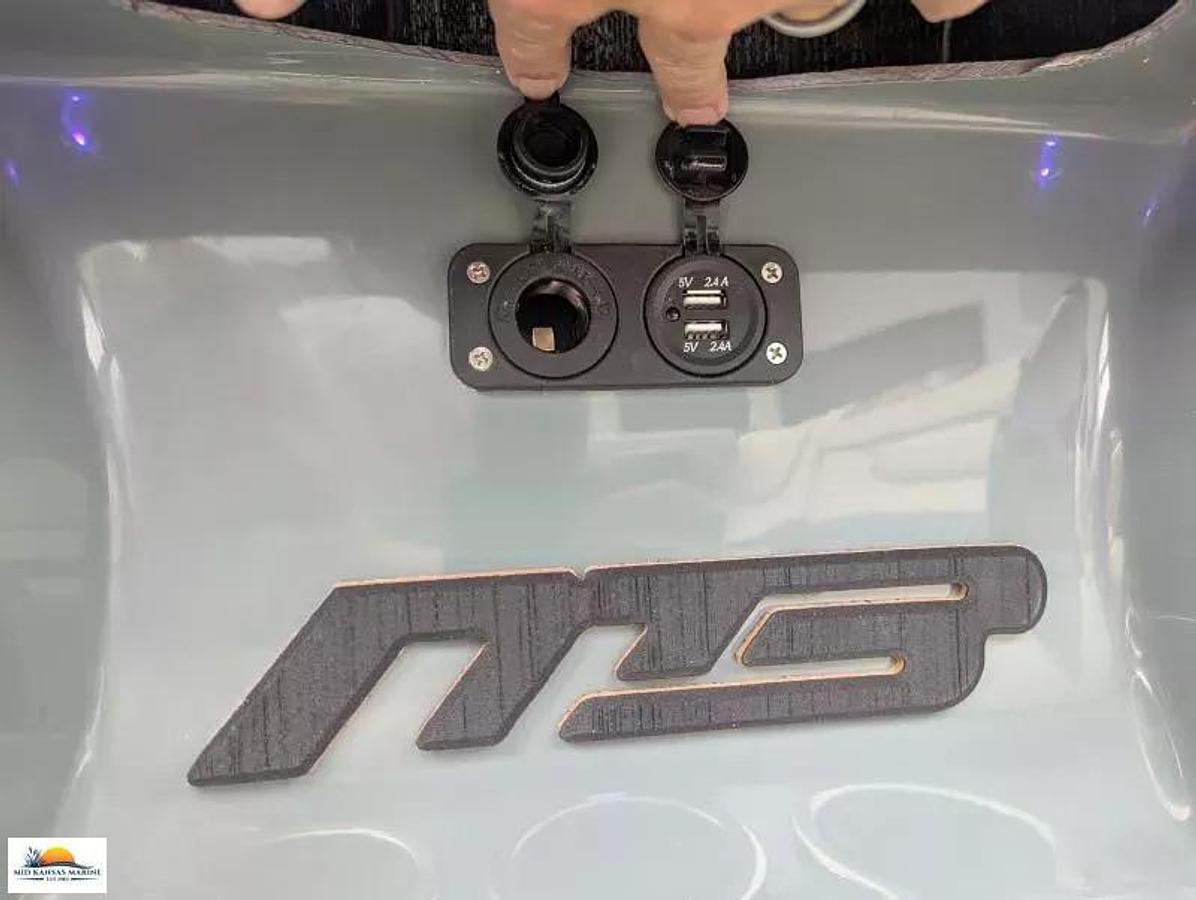 2026 MB Sports B52 23 Alpha