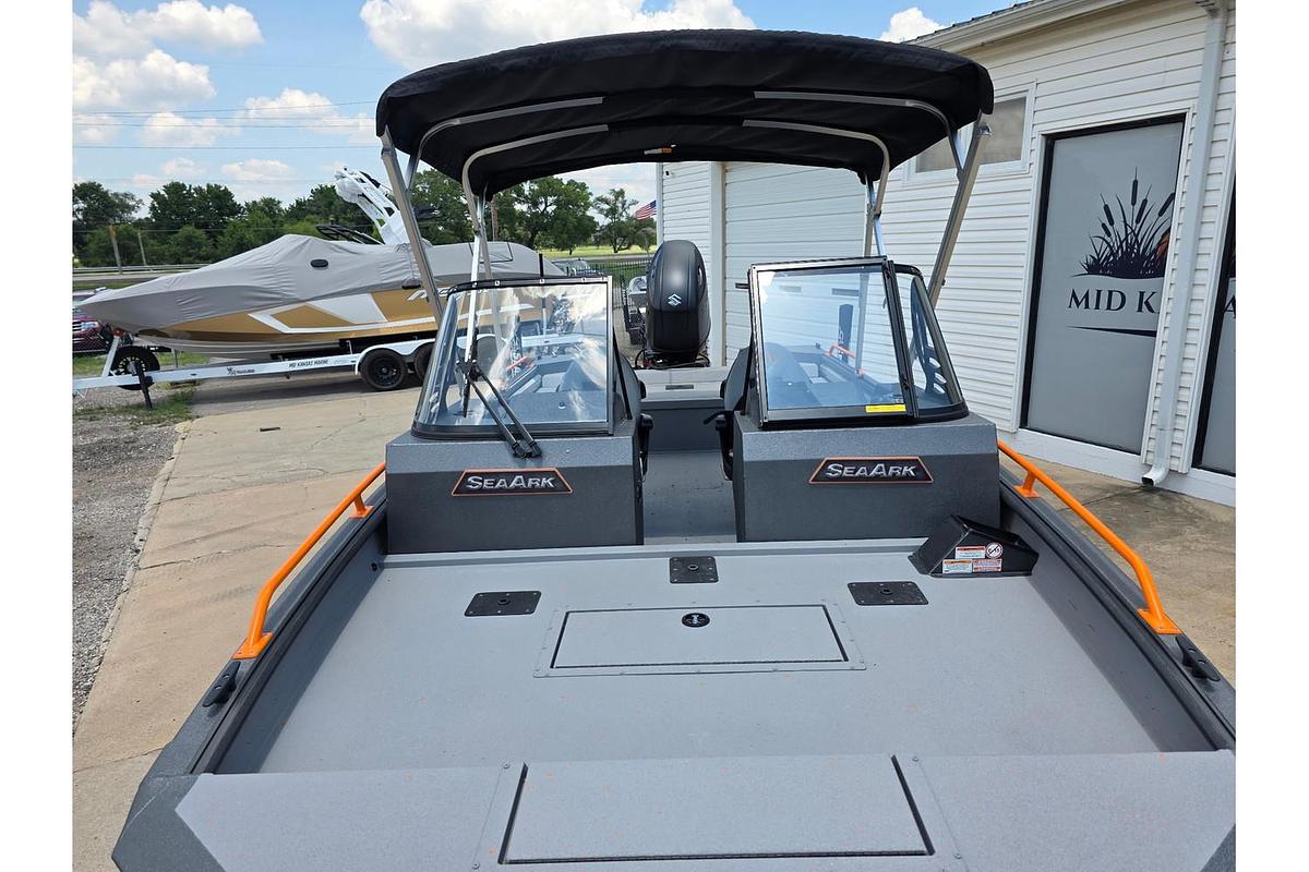 2027 SeaArk Procat 200