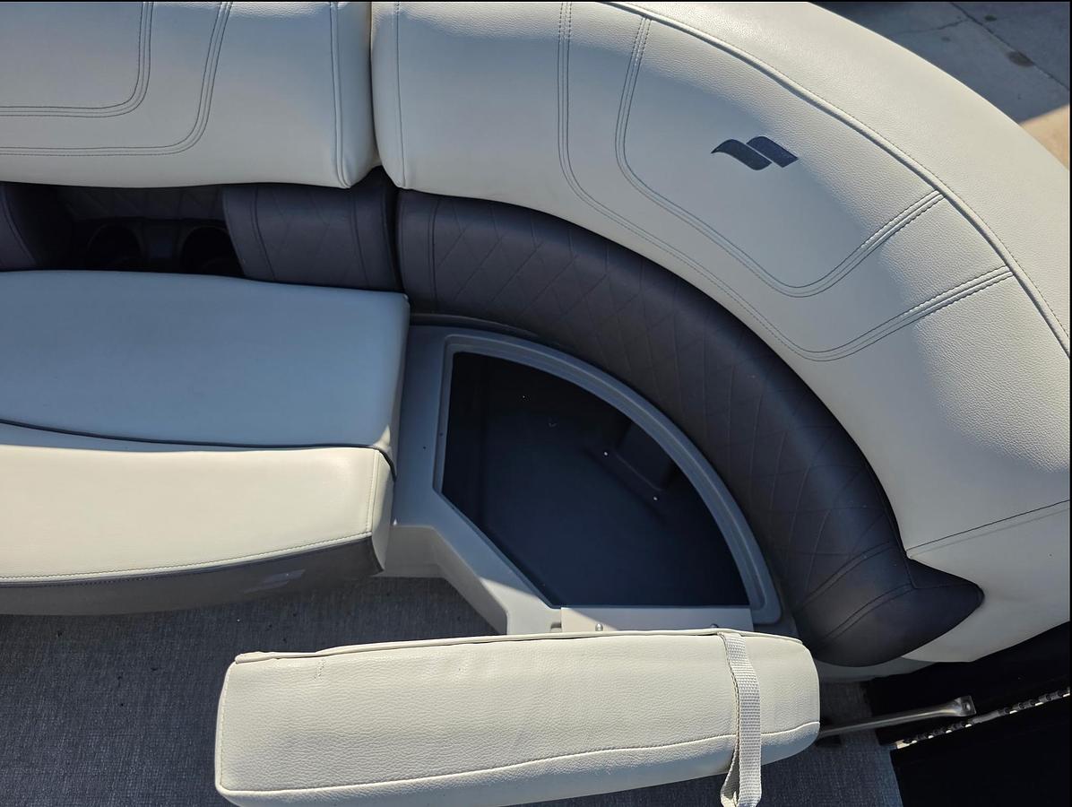 Used 2021 Starcraft SLS 3 Tritoon