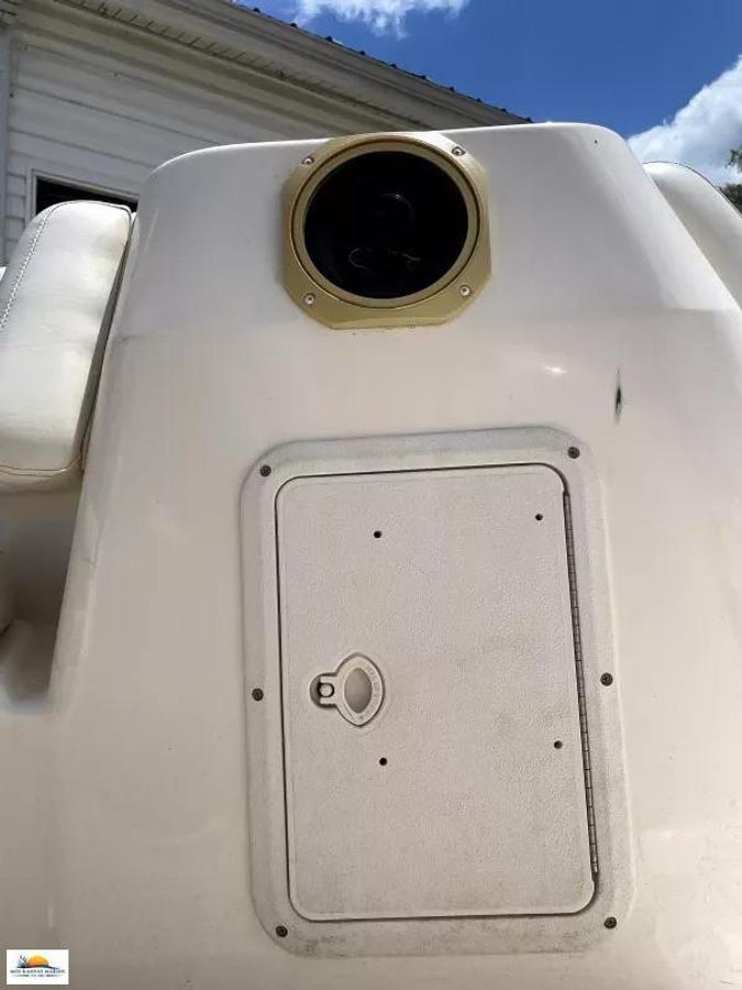 Used 2010 Hurricane Sundeck Sport 188 OB
