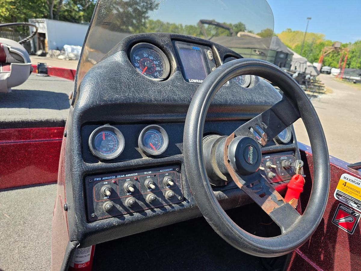 Used 1996 Stratos 268 DC