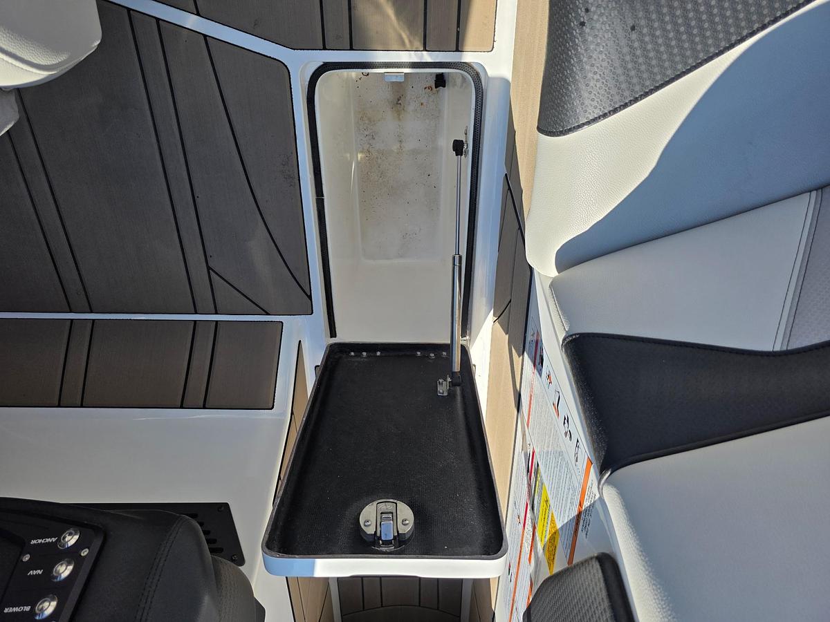 Used 2022 Centurion RI 230