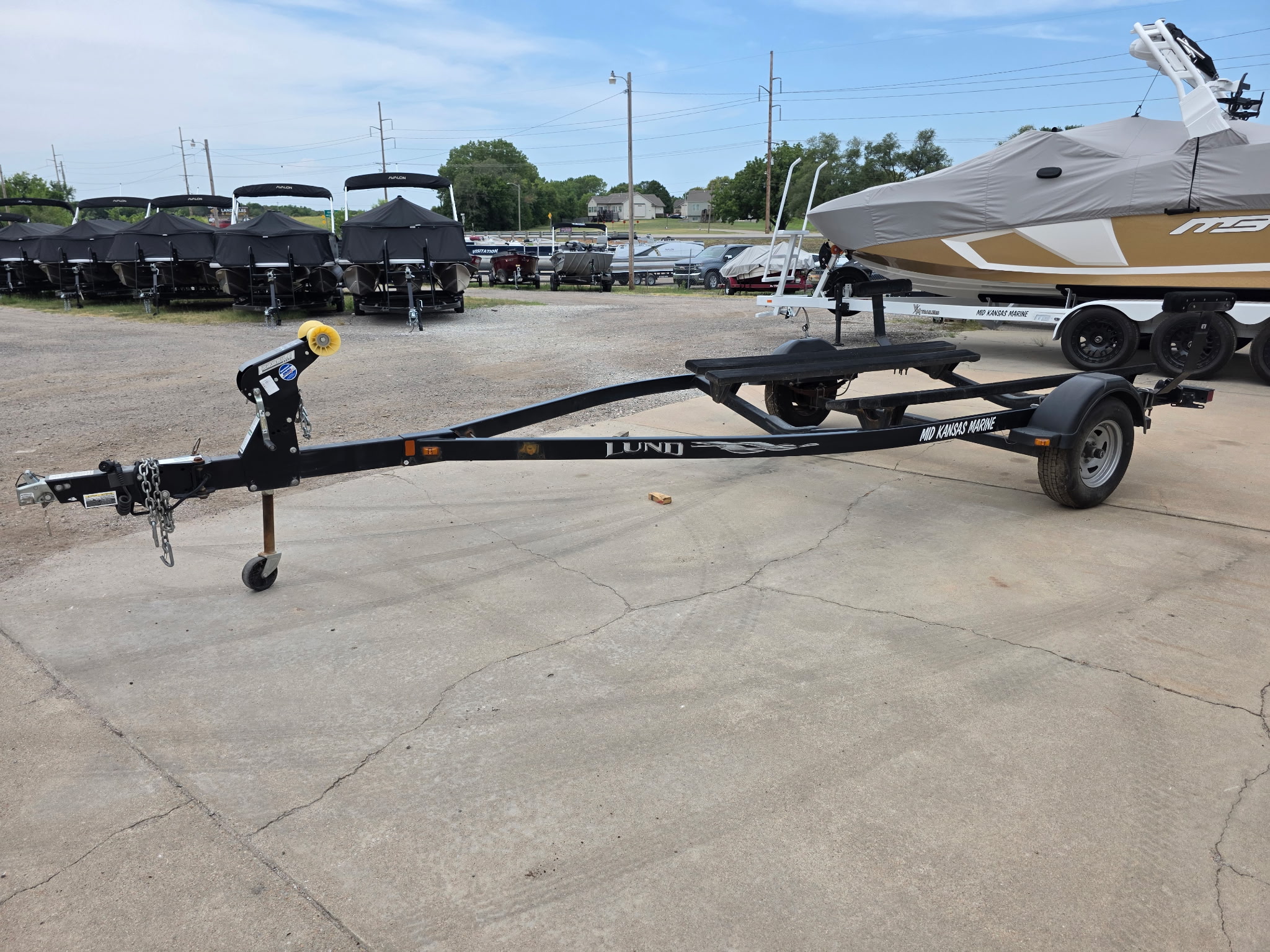 Used 2013 Shoreland'r Single axle