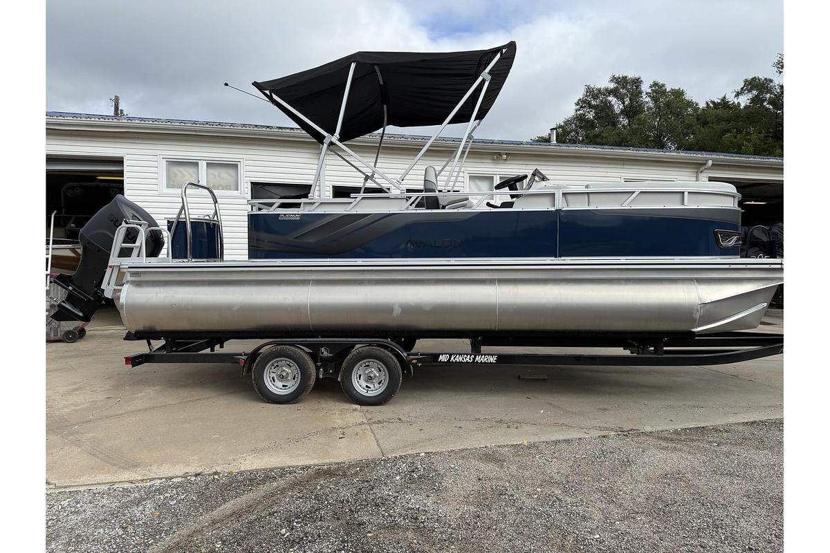2026 Avalon 2385 Venture 85 Cruise Rear Bench