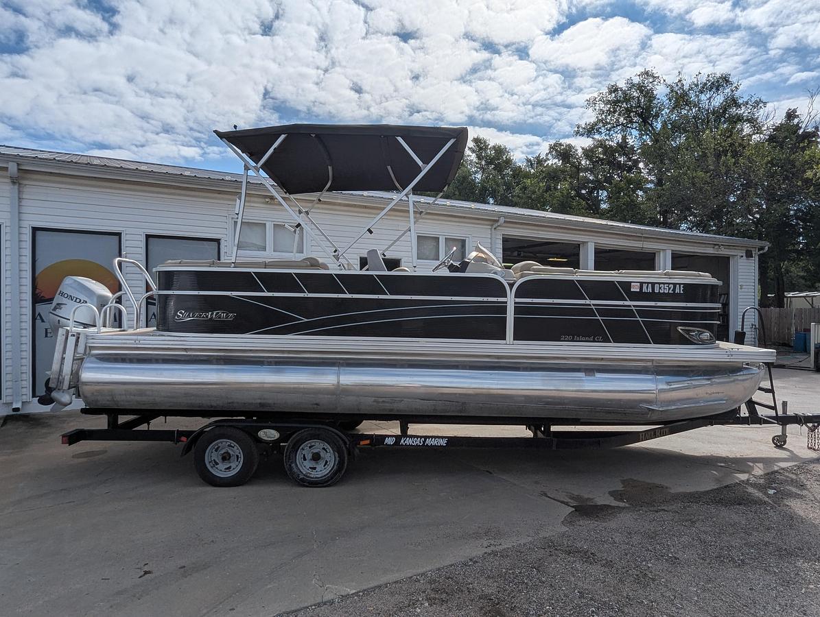 Used 2013 Silverwave 220 Island CL