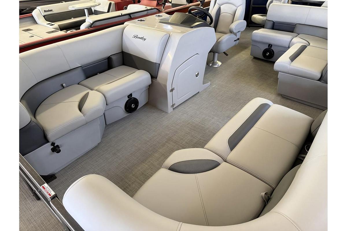 2026 Bentley Pontoons Fish 220 Fish N Cruise