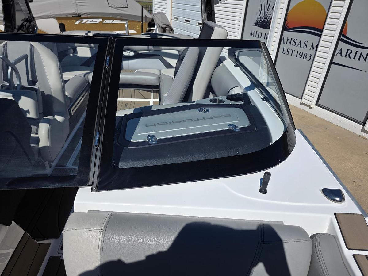 Used 2022 Centurion RI 230