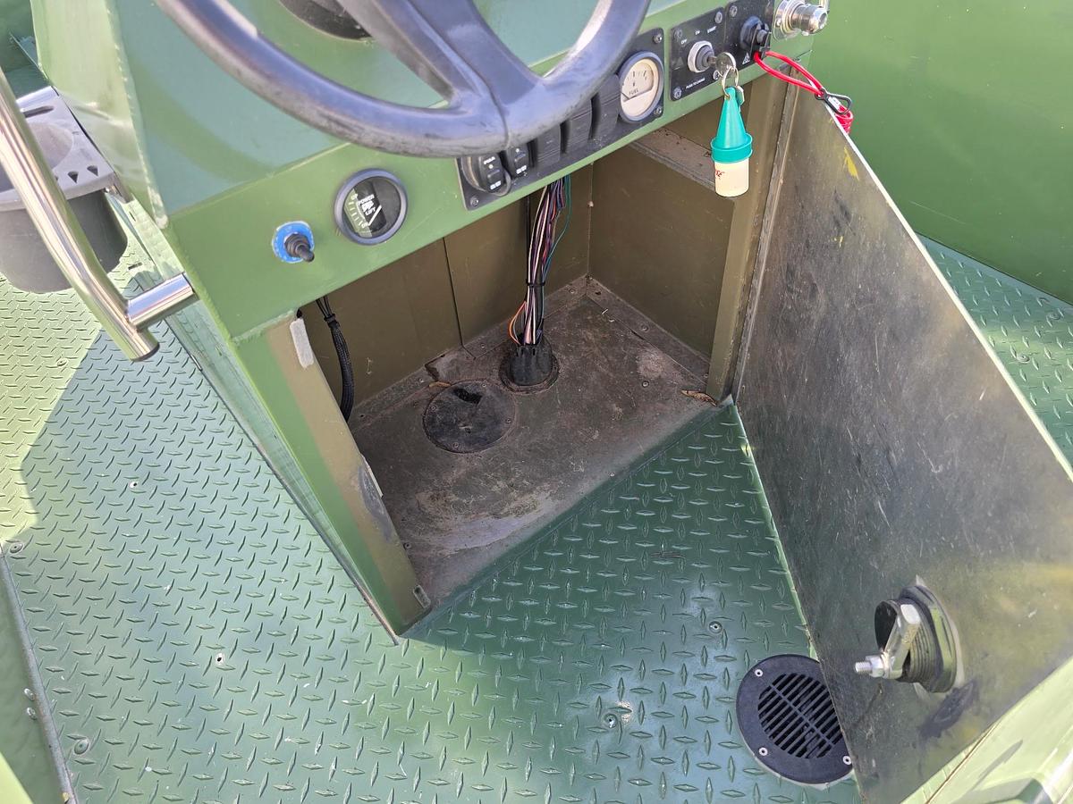 Used 2003 Lowe Roughneck