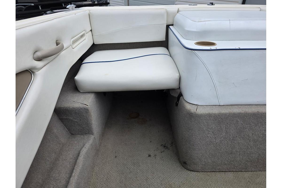 Used 2004 Bayliner 195 Capri