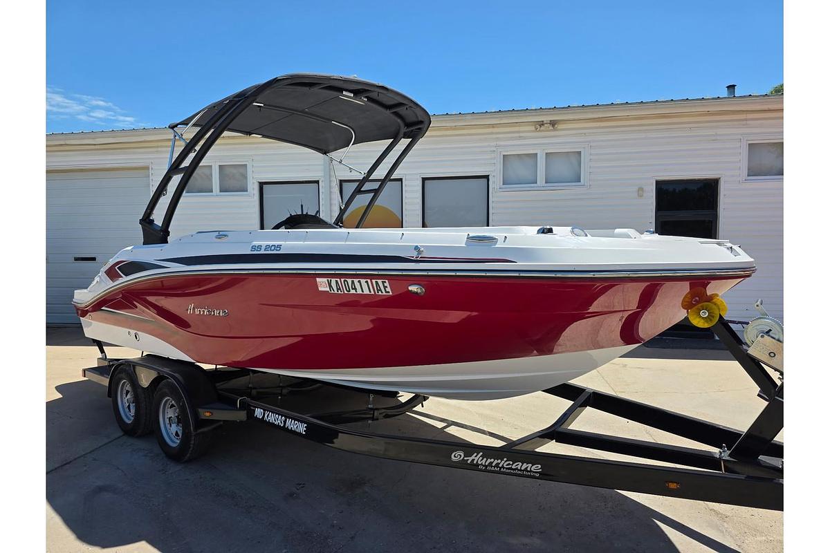 Used 2023 Hurricane SS 205