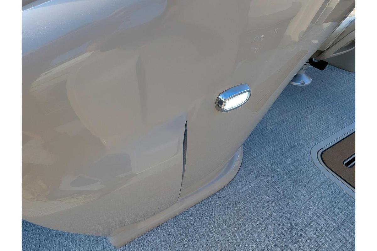 2026 Avalon 2385 LSZ Elite Windshield