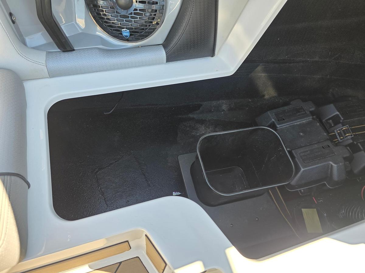 Used 2022 Centurion RI 230