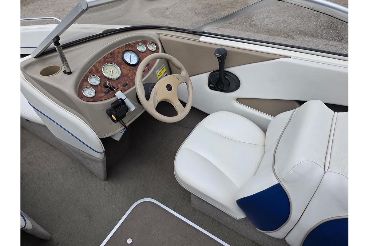 Used 2004 Bayliner 195 Capri