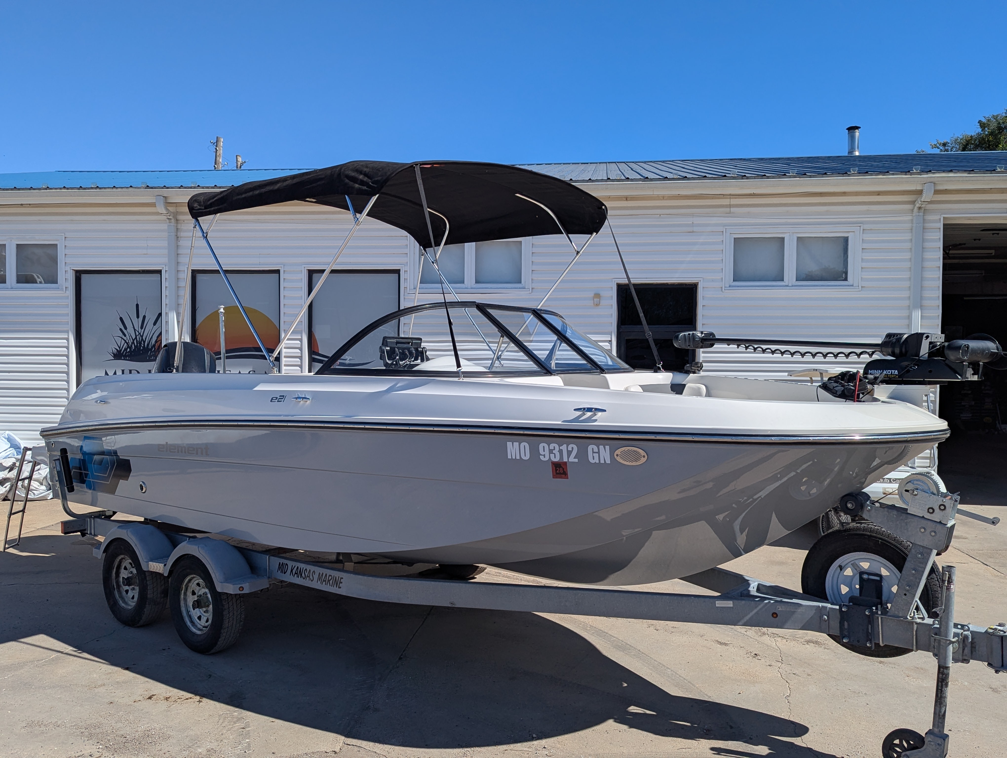 Used 2018 Bayliner Element 21