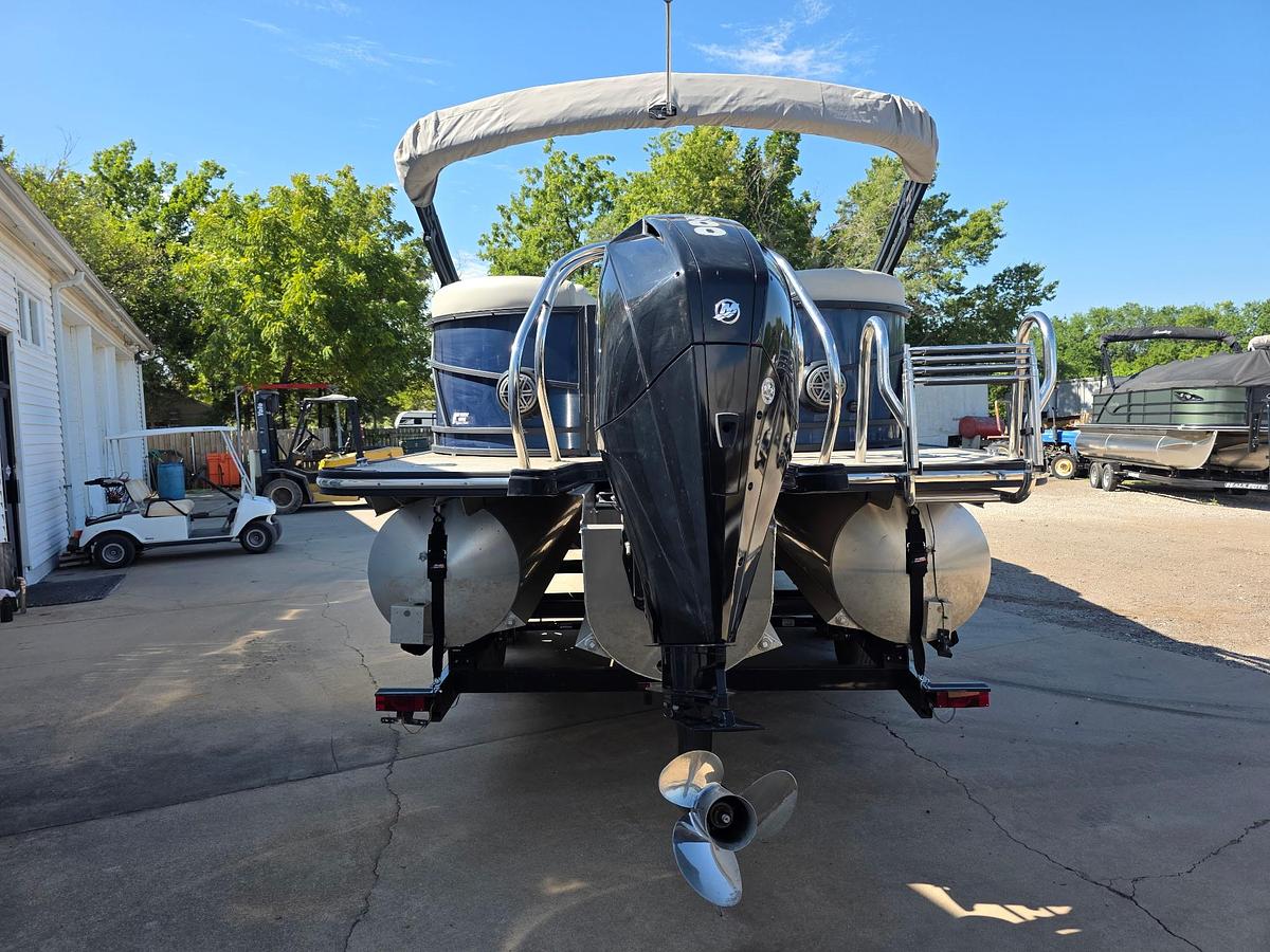 Used 2021 Starcraft SLS 3 Tritoon