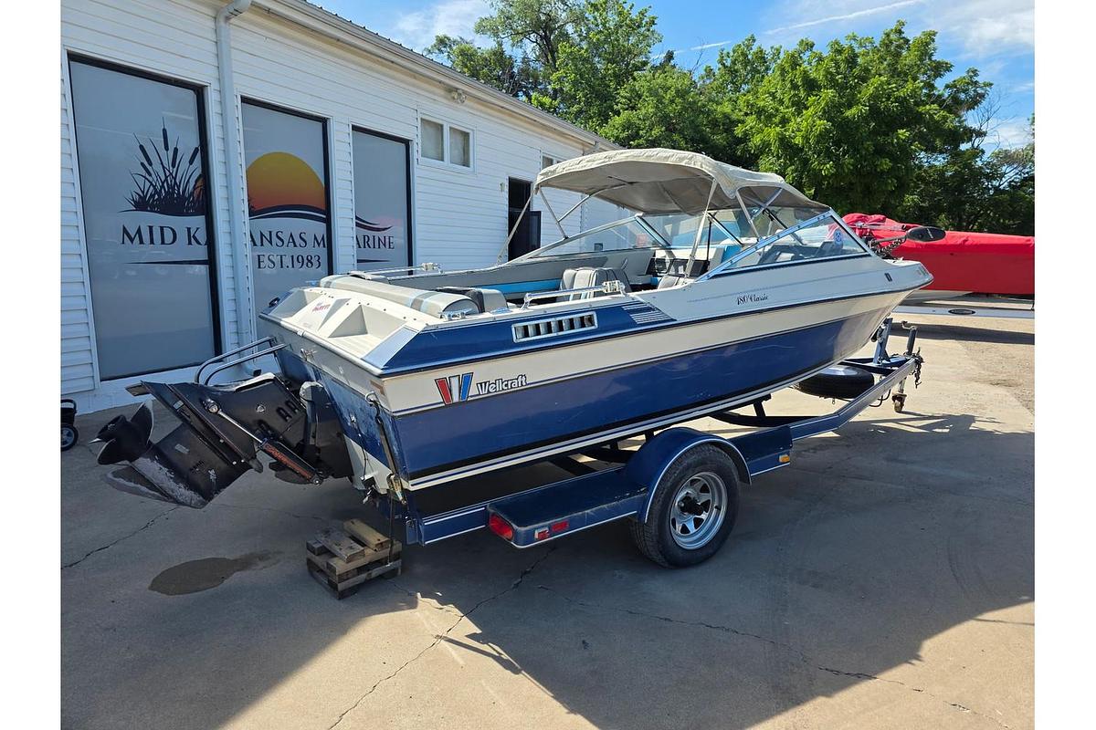 Used 1987 Wellcraft 180 Classic