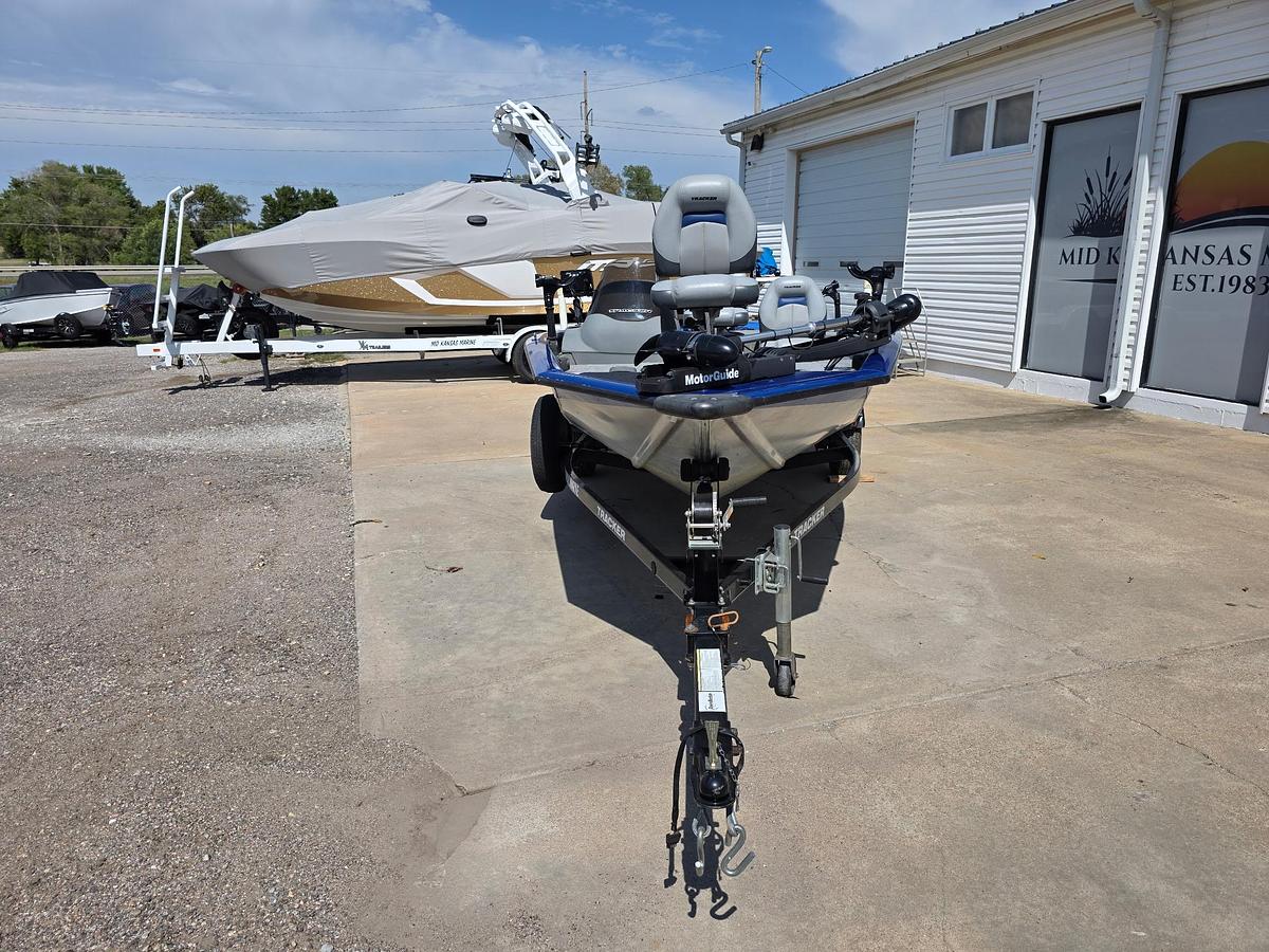 Used 2011 Tracker Pro Crappie 175