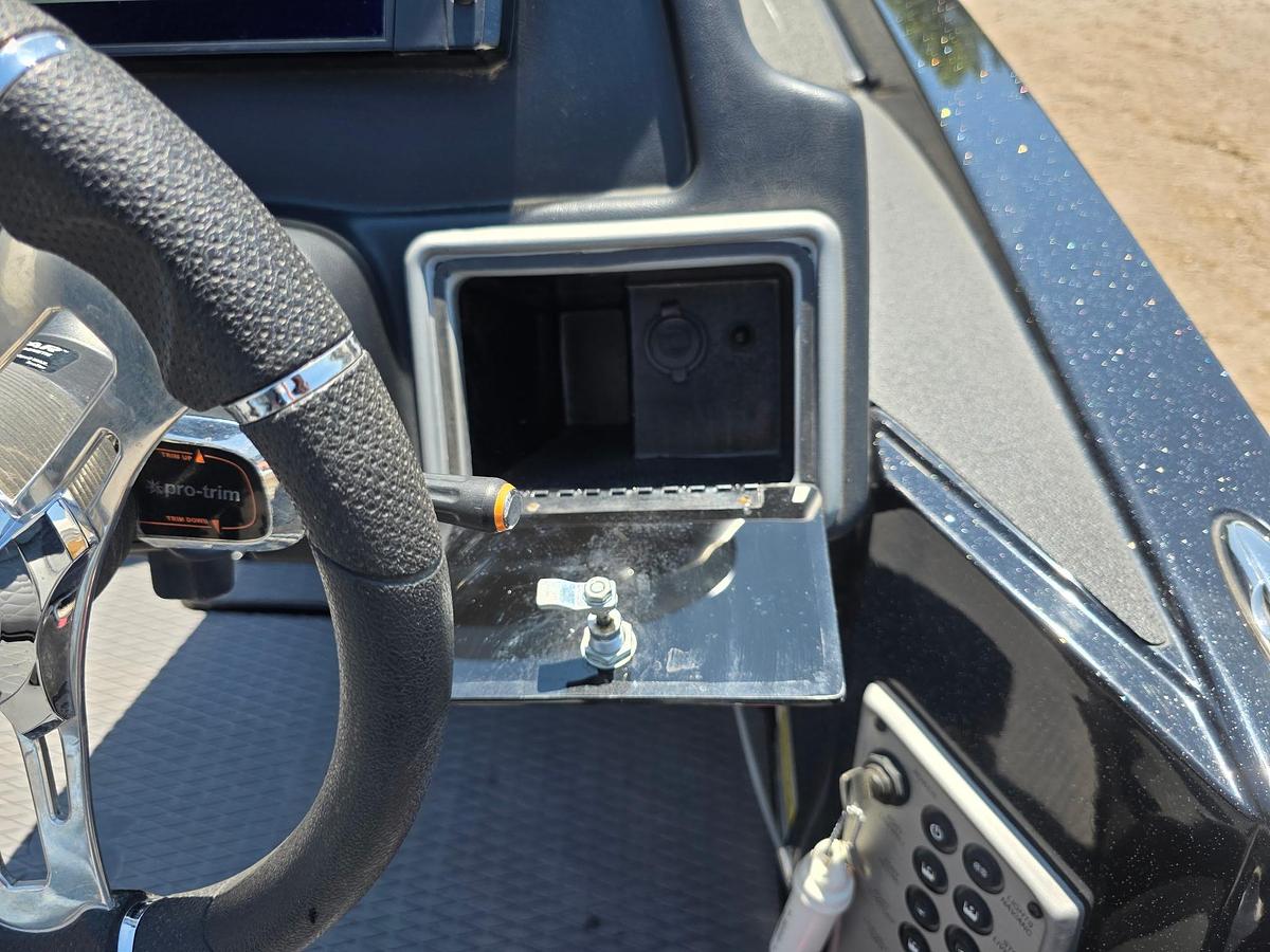 Used 2022 Caymas CX 20