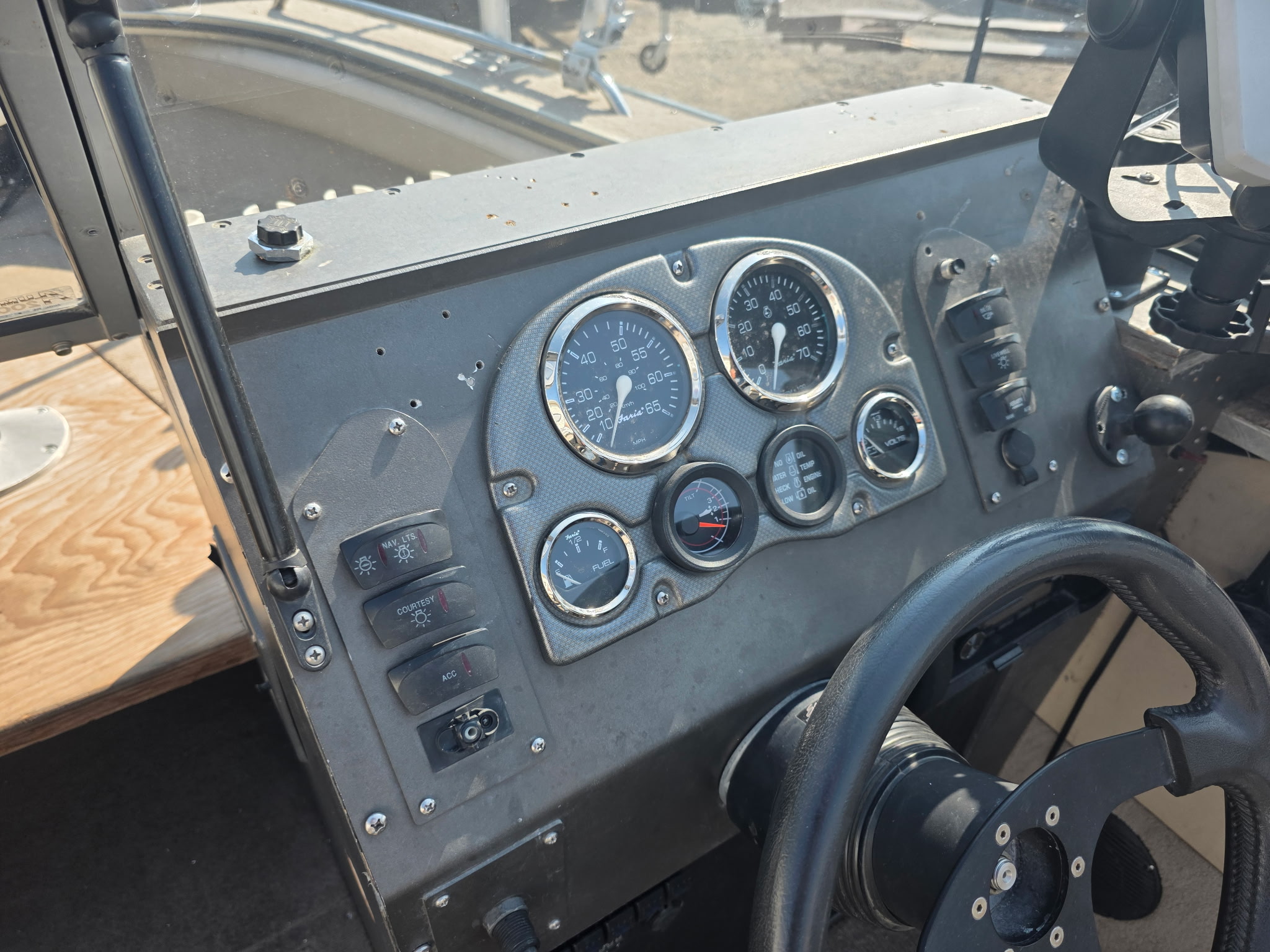 Used 2003 Alumacraft Trophy 200