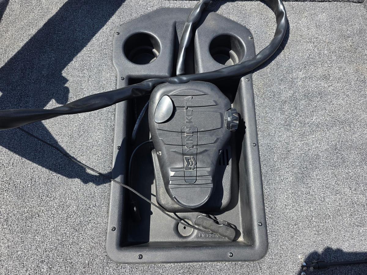 Used 2024 Bass Tracker Pro Team 175