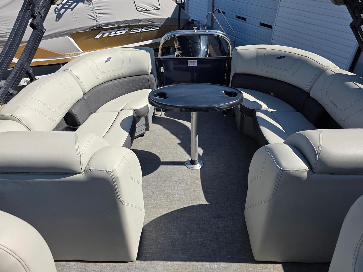 Used 2021 Starcraft SLS 3 Tritoon