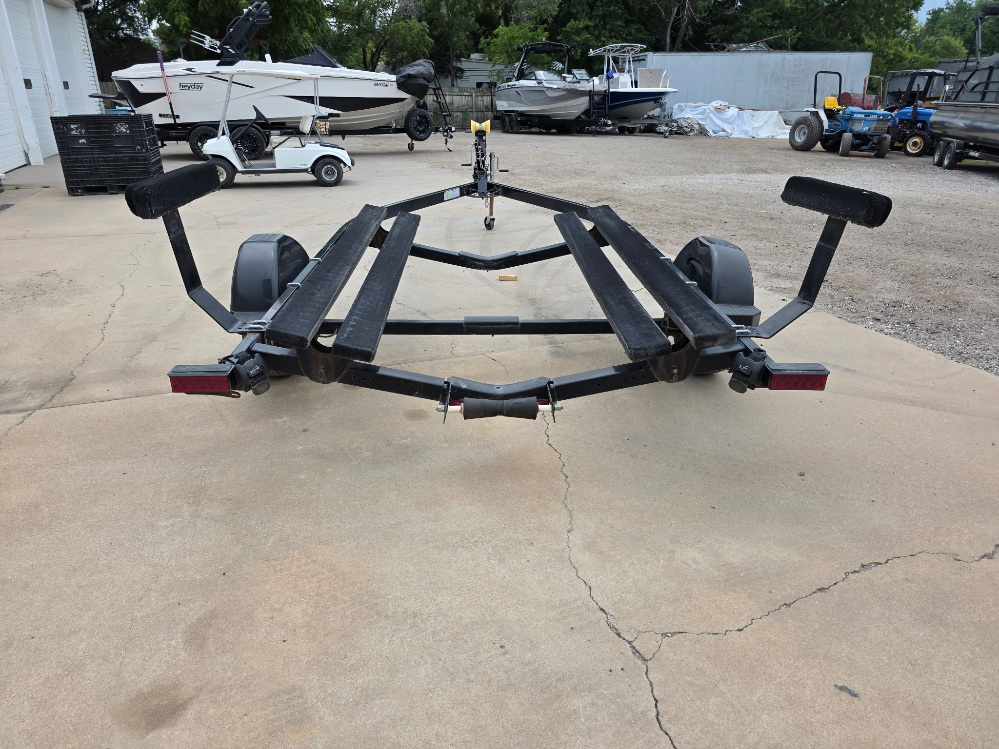 Used 2013 Shoreland'r Single axle