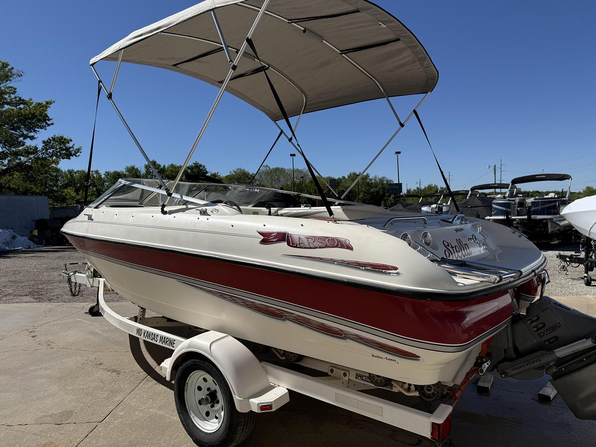 Used 1998 Larson SEi 206