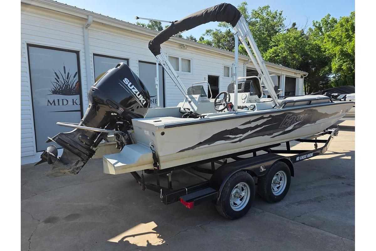 Used 2022 SeaArk Easy 200
