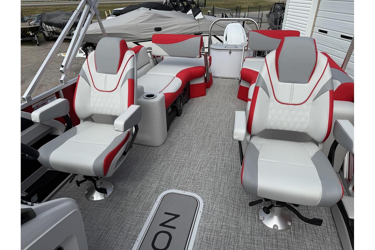 2026 Avalon 2385 LSZ Quad Lounge Shift