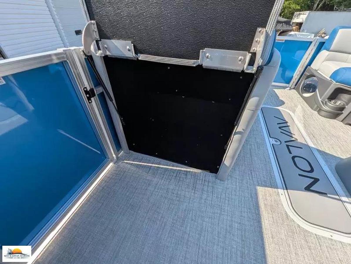 2026 Avalon 2185 LSZ Cruise Rear Bench Tritoon
