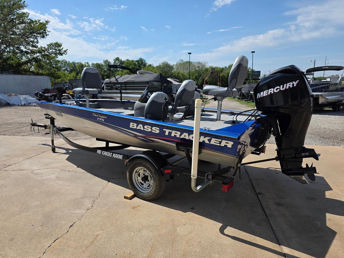 Used 2011 Tracker Pro Crappie 175