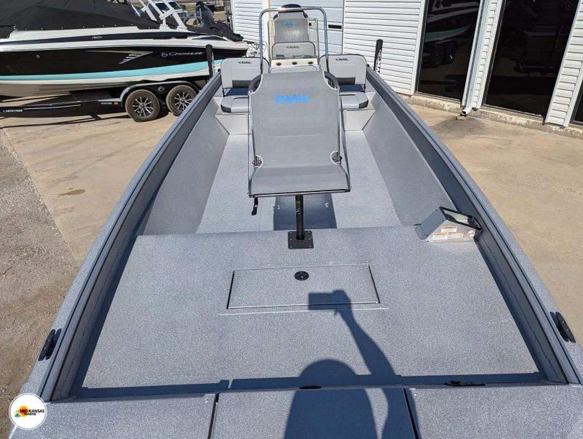 2025 SeaArk Phantom 24XV CC