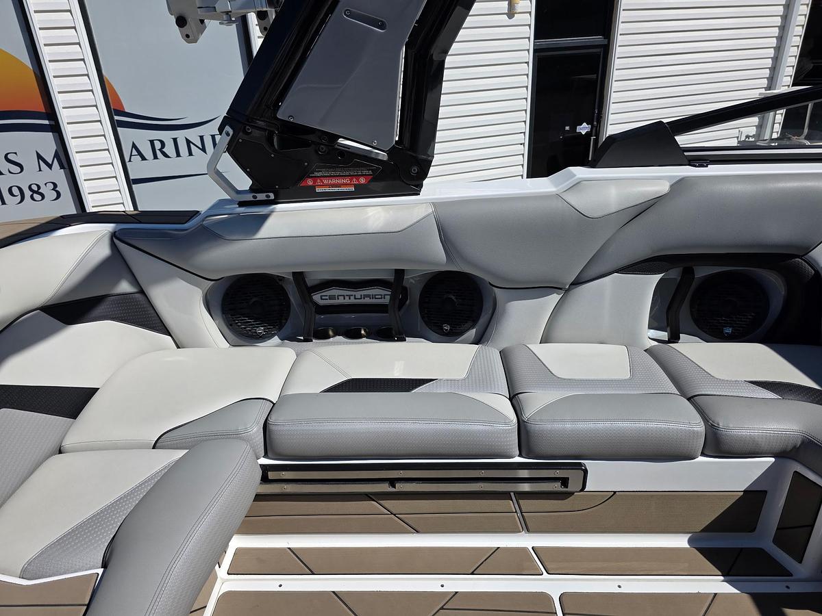 Used 2022 Centurion RI 230