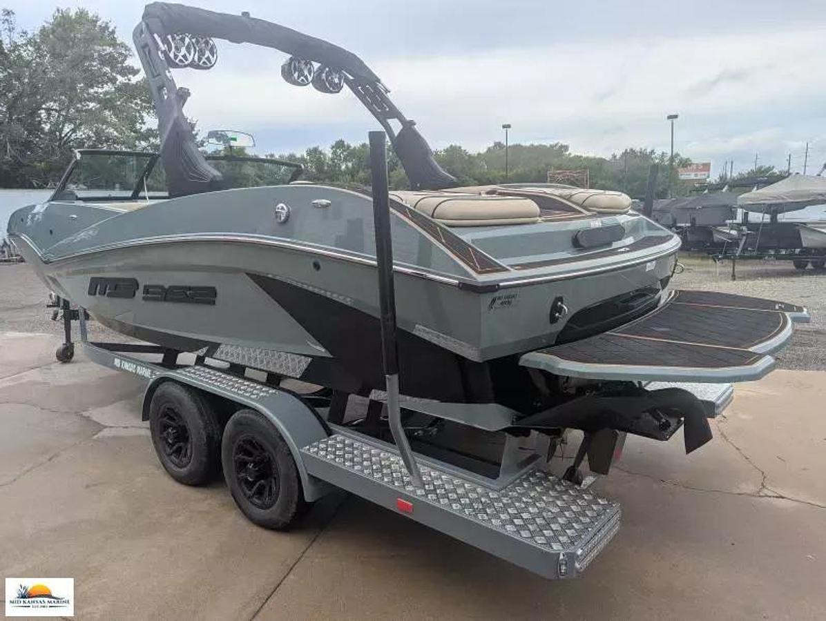 2026 MB Sports B52 23 Alpha