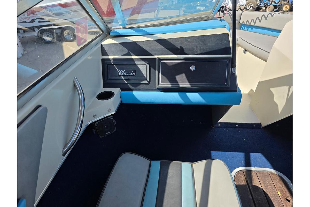 Used 1987 Wellcraft 180 Classic