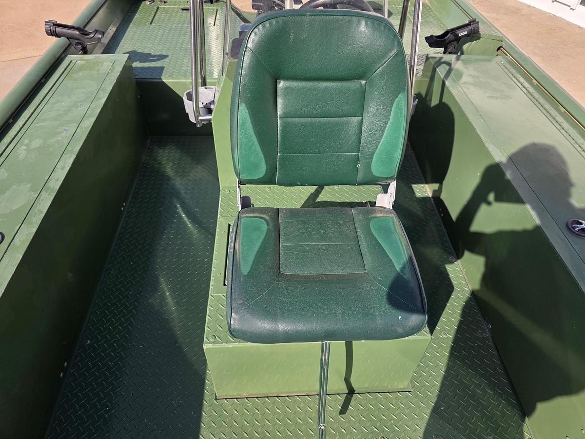Used 2003 Lowe Roughneck