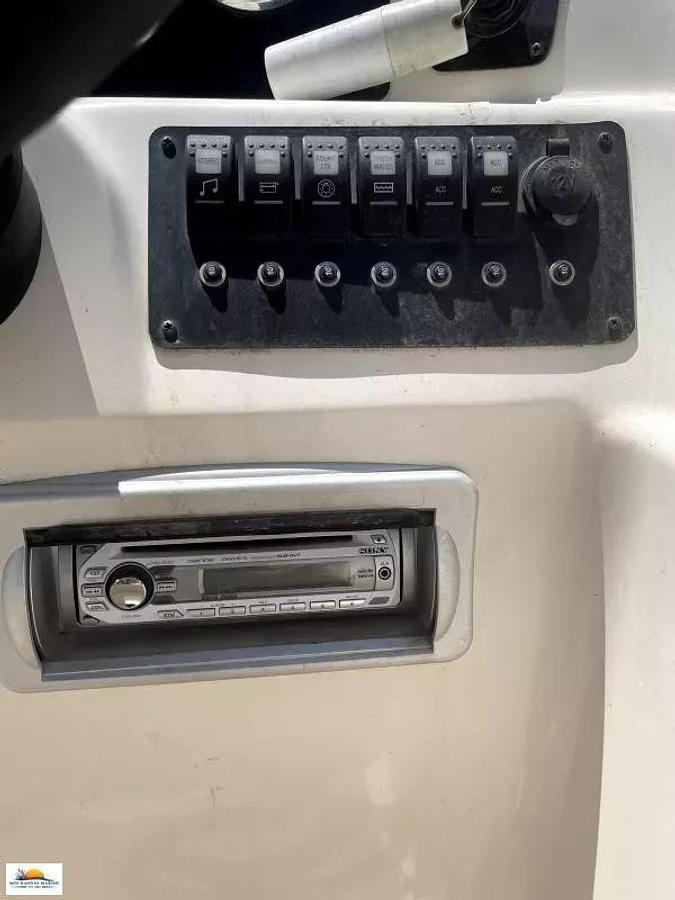 Used 2010 Hurricane Sundeck Sport 188 OB